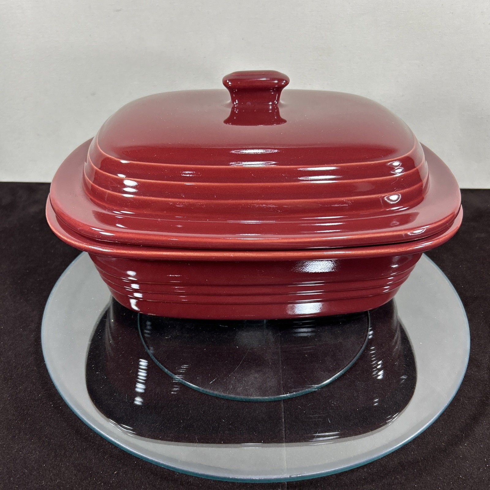 Pampered Chef Stoneware Deep Covered Baker 3.1 Qt Oval Cranberry Roaster gallery
