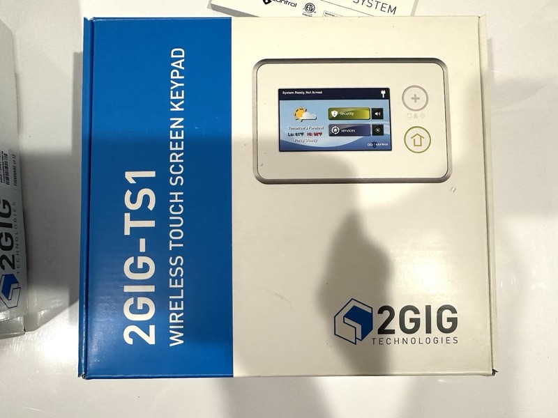 2GIG Security Kit w Wireless Keypad, Door/Window, Doorbell, Motion Detector, Fob gallery