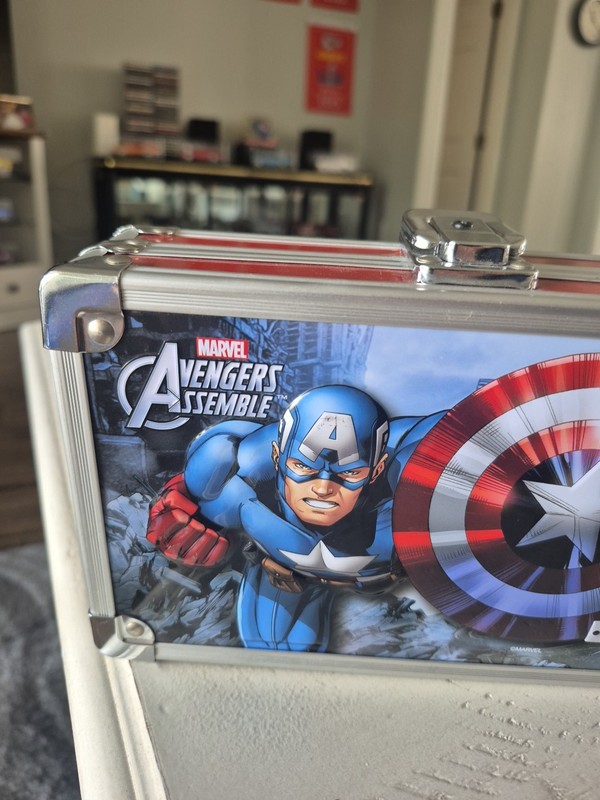 Vaultz Marvel Avengers Assemble Locking Pencil Box NO KEY gallery