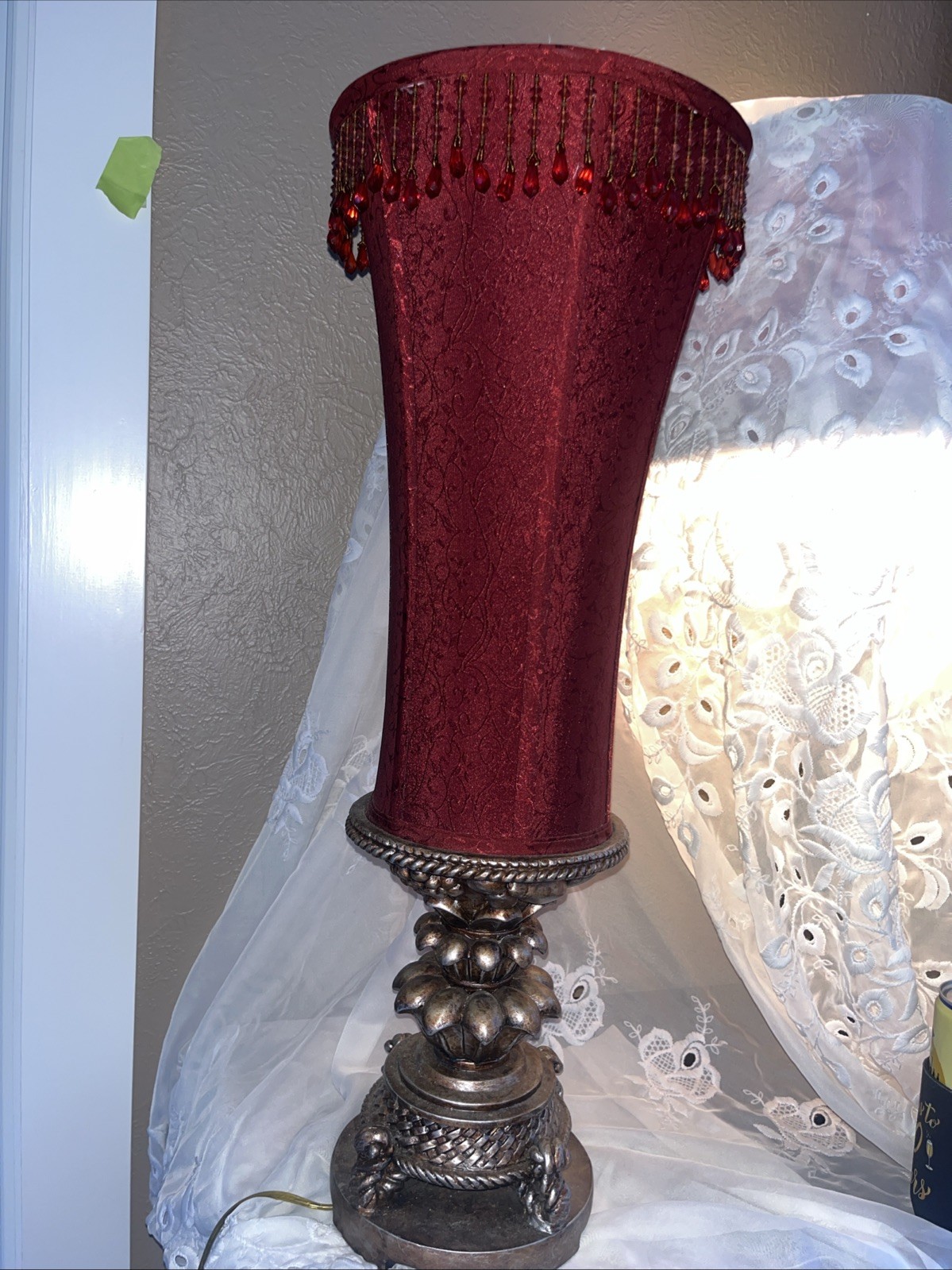 26” Bronze Plaster Base Table Lamp Light Maroon Fluted Beaded 10” Diameter Shade gallery