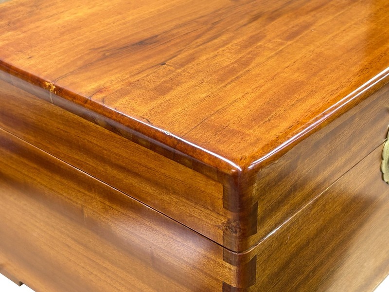 Chinese Medium Brown Rectangular Camphor Wood Storage Box Chest GB040 gallery