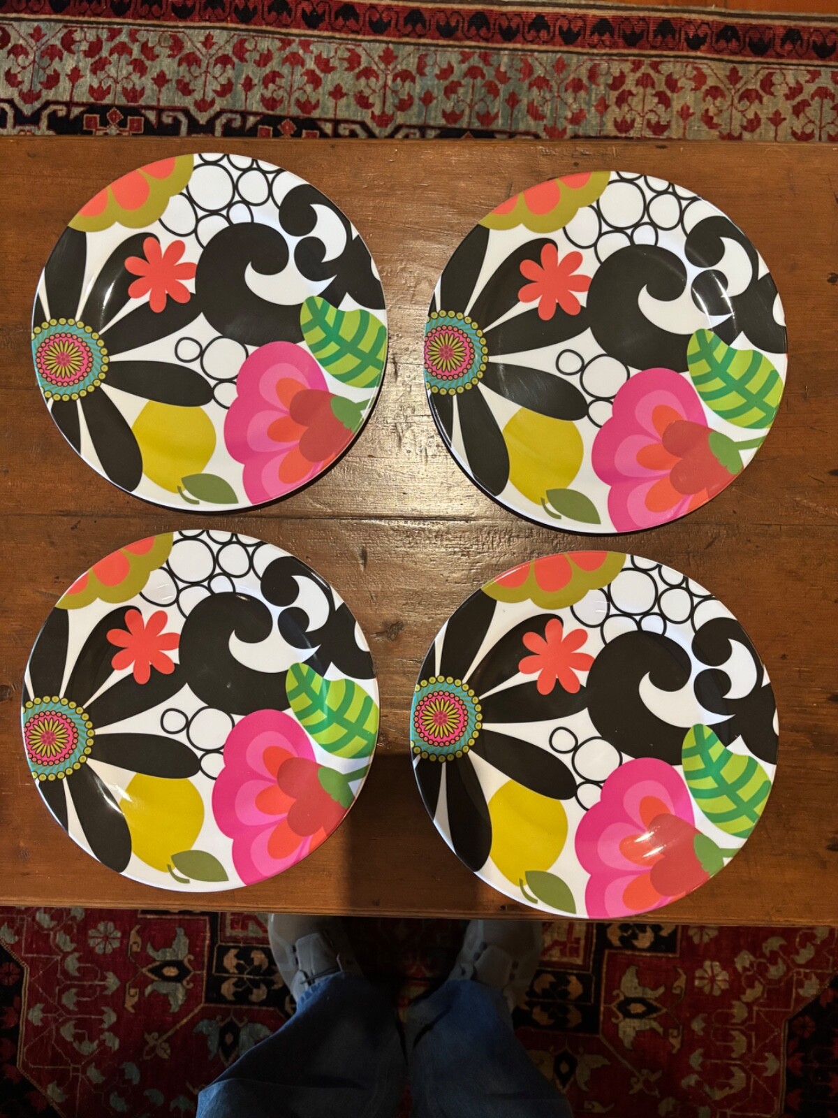 Floral Pattern 4 Piece Set - 11 inch Melamine Dinner Plate Set - Melamine - New gallery