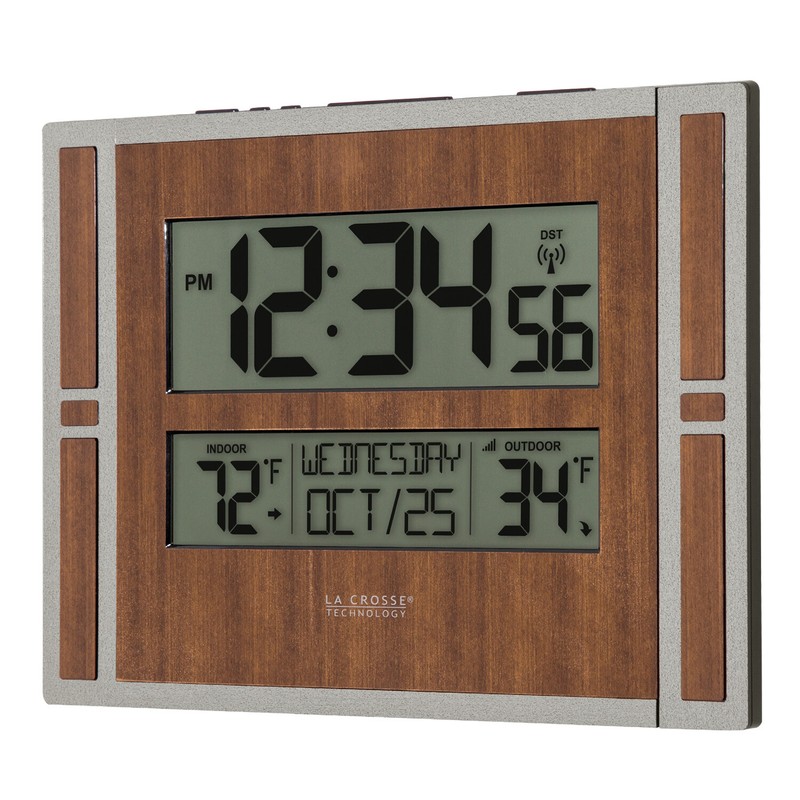BBB86088 La Crosse Technology Atomic Digital Wall Clock IN/OUT Temp TX141-BV2 gallery