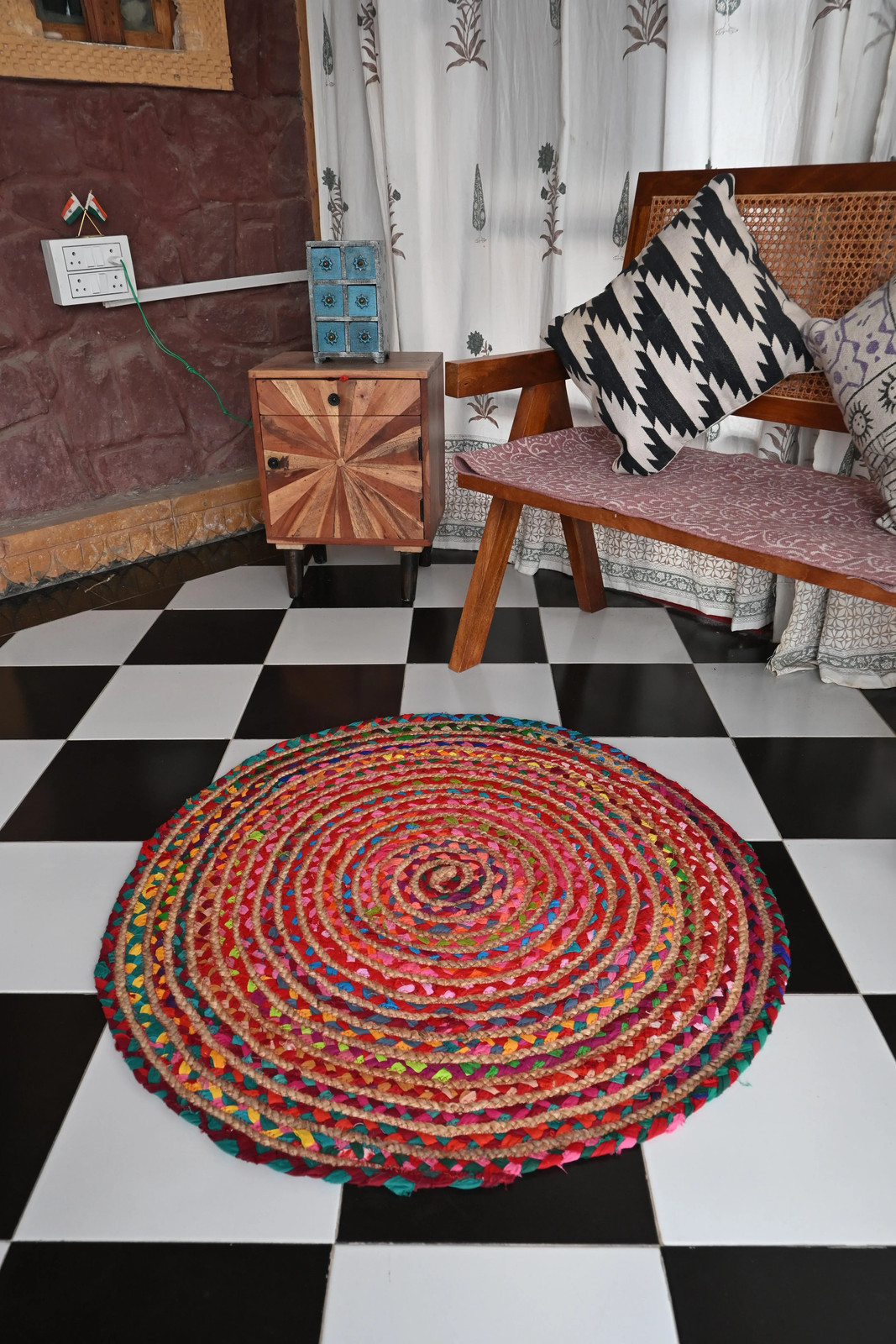 Rugmoda Jute Multicolor Braided 3x3 Round Living Room Area Rug Hand Woven gallery