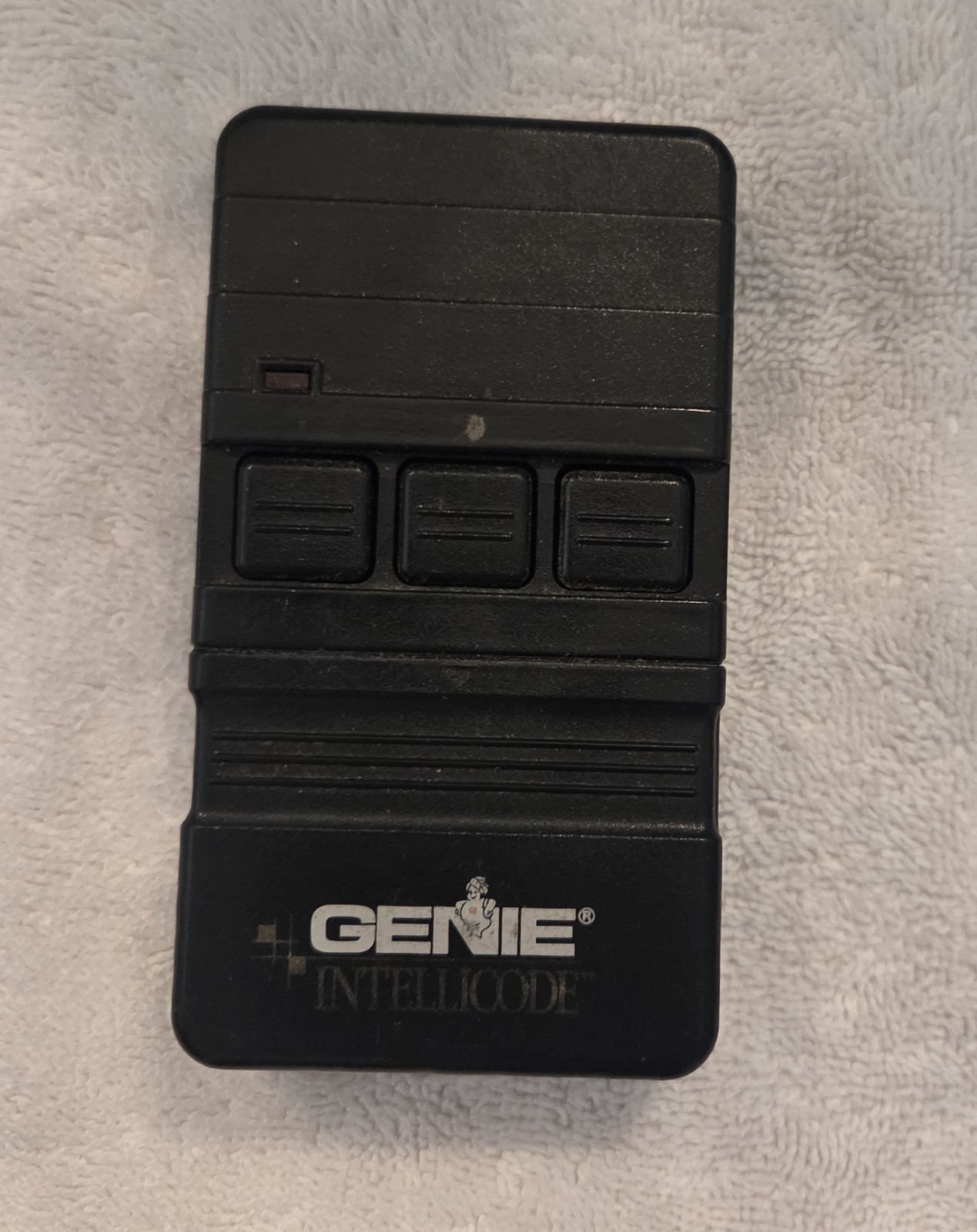 GENIE IntelliCode ACSGT Type 3 Remote Control Garage Door Opener Black 3 Button gallery