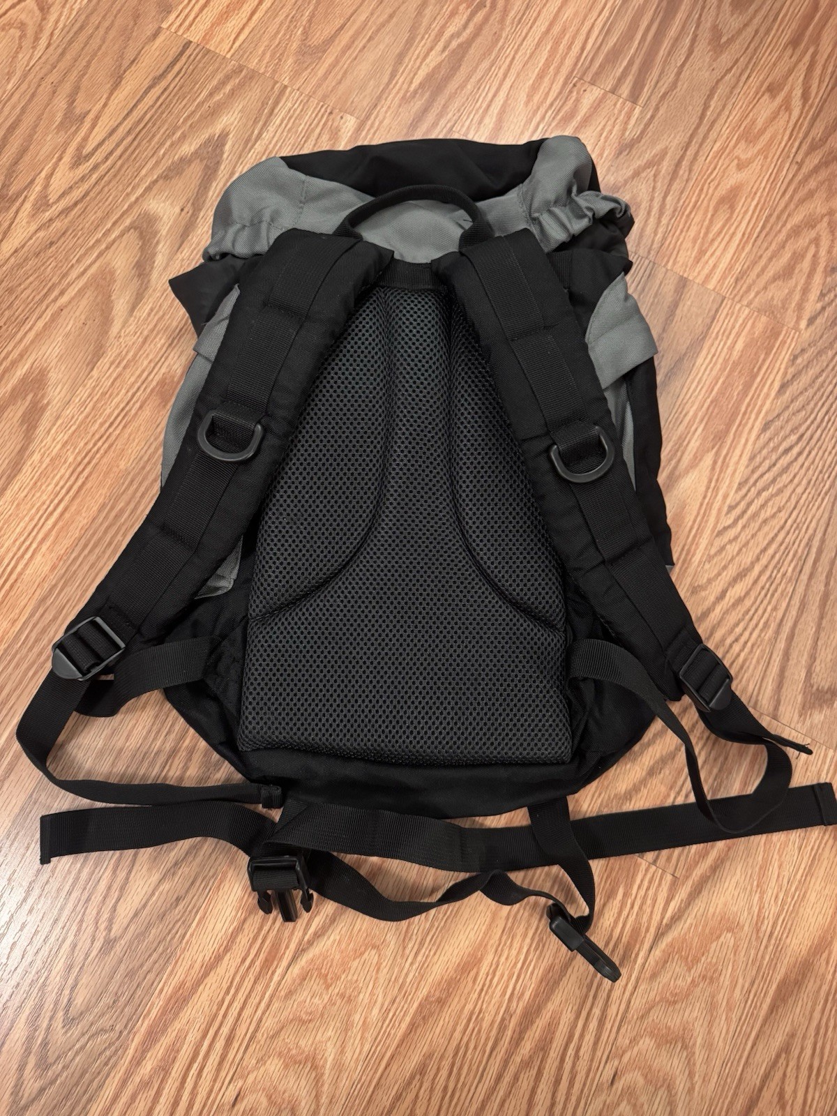 Highlander Outdoor RAMBLER 20 RUCKSACK Backpack Bag 3