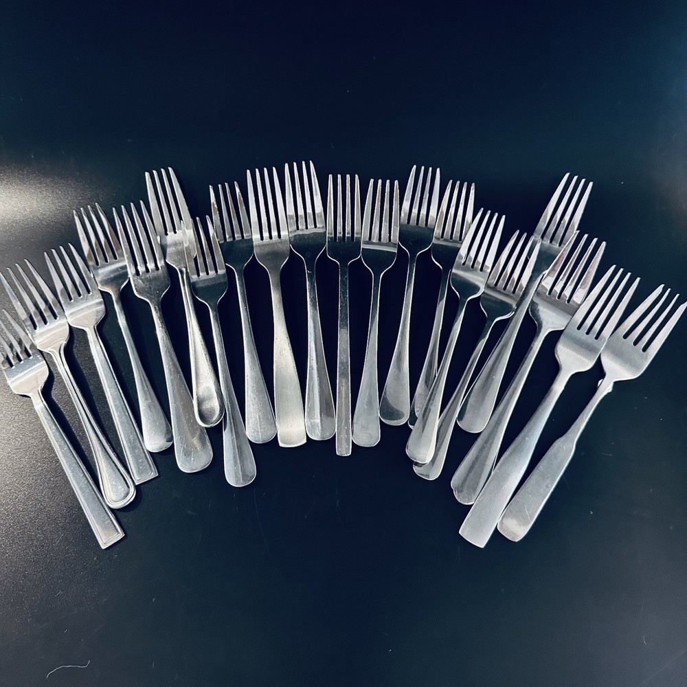 20 Stainless Flatware Salad Forks SIMPLE SOLID Mixed Lot Mismatch Wedding Extras