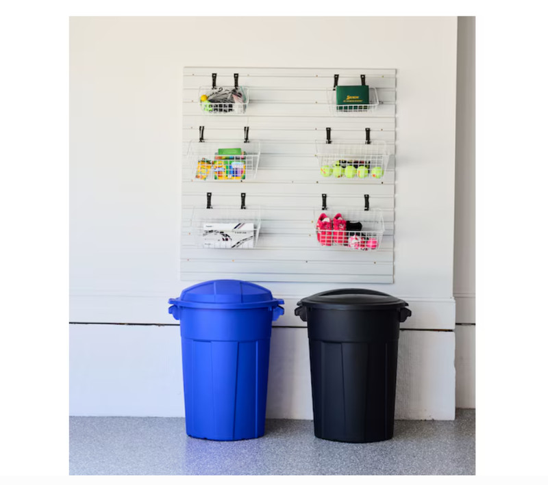 Project Source Black 32 Gal Wheeled Trash Can Detached Lid gallery