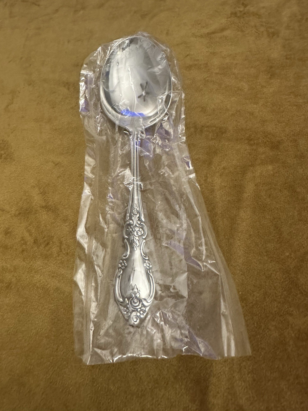Oneida Louisiana Casserole Spoon New In Package Community Stainless Flatware gallery