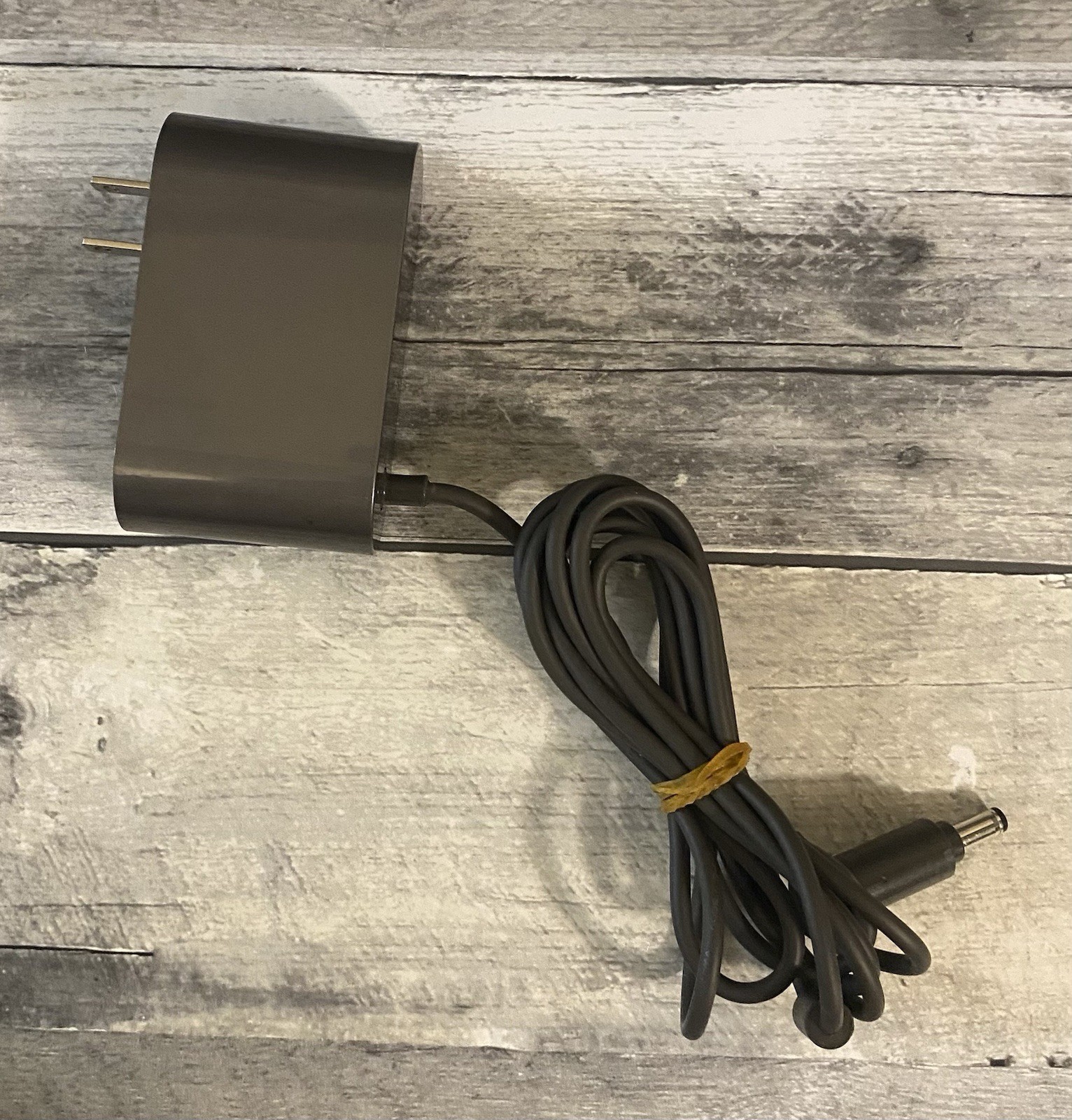 Genuine Dyson Class 2 Battery Charger Power Cord Model 210826-03 Fits V6 V7 V8 gallery