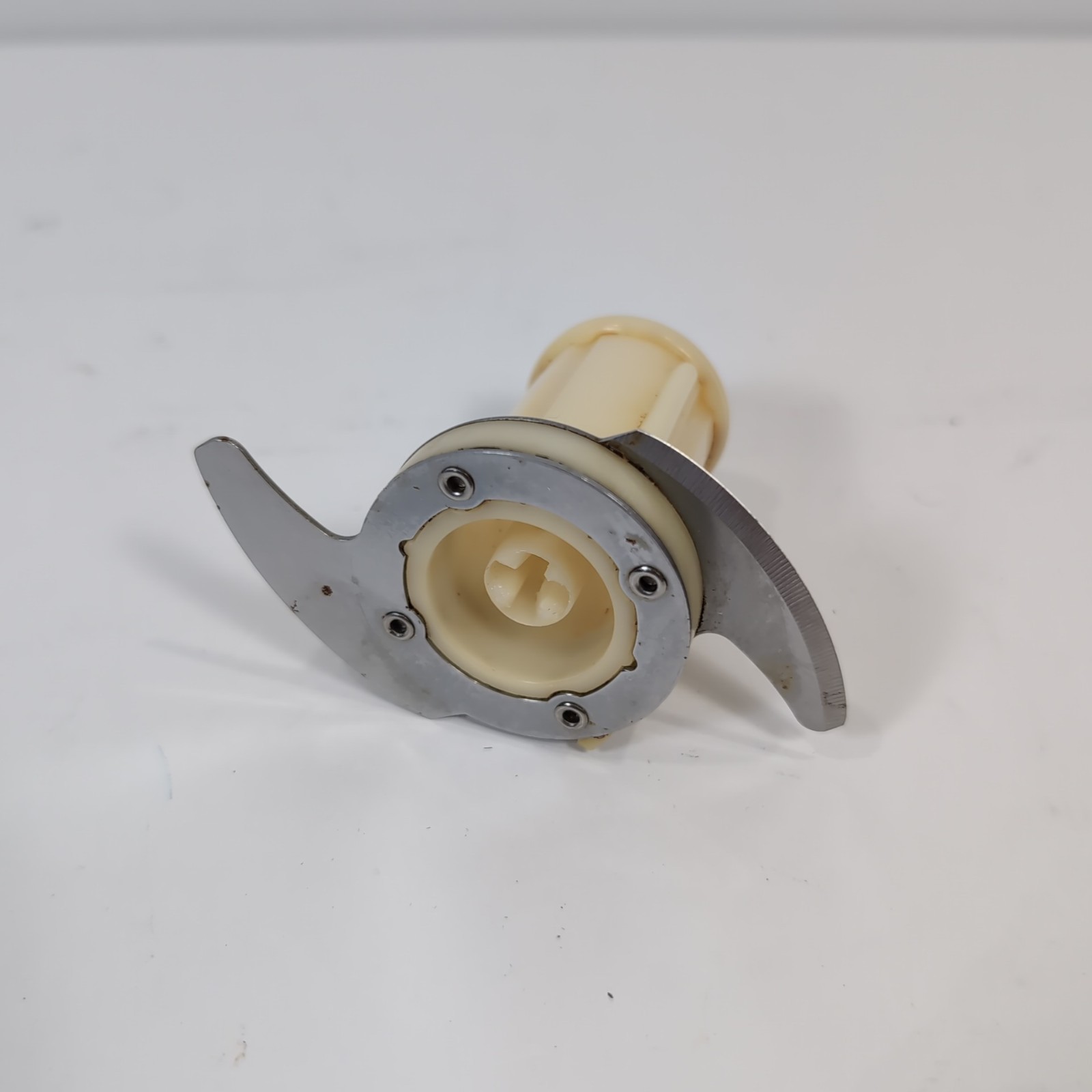 Black and Decker 1988 Handy Chopper Model HC-20 Type 3 -Chopping Blade Only- gallery