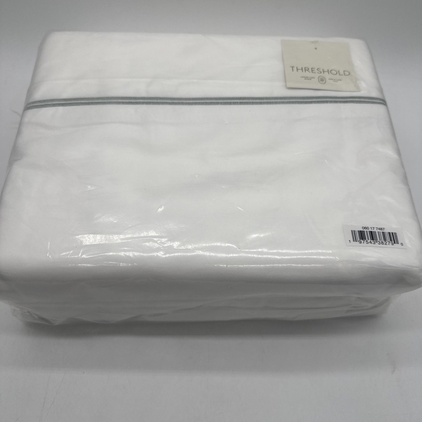 Threshold 3 Piece Full/Queen Embroidered Border Duvet Set( Light Teal Green ) gallery