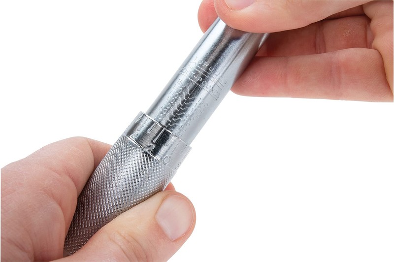 Performance Tool M200DB 1/2-Inch Drive Click Torque Wrench (10 to 150 ft/lbs)... gallery