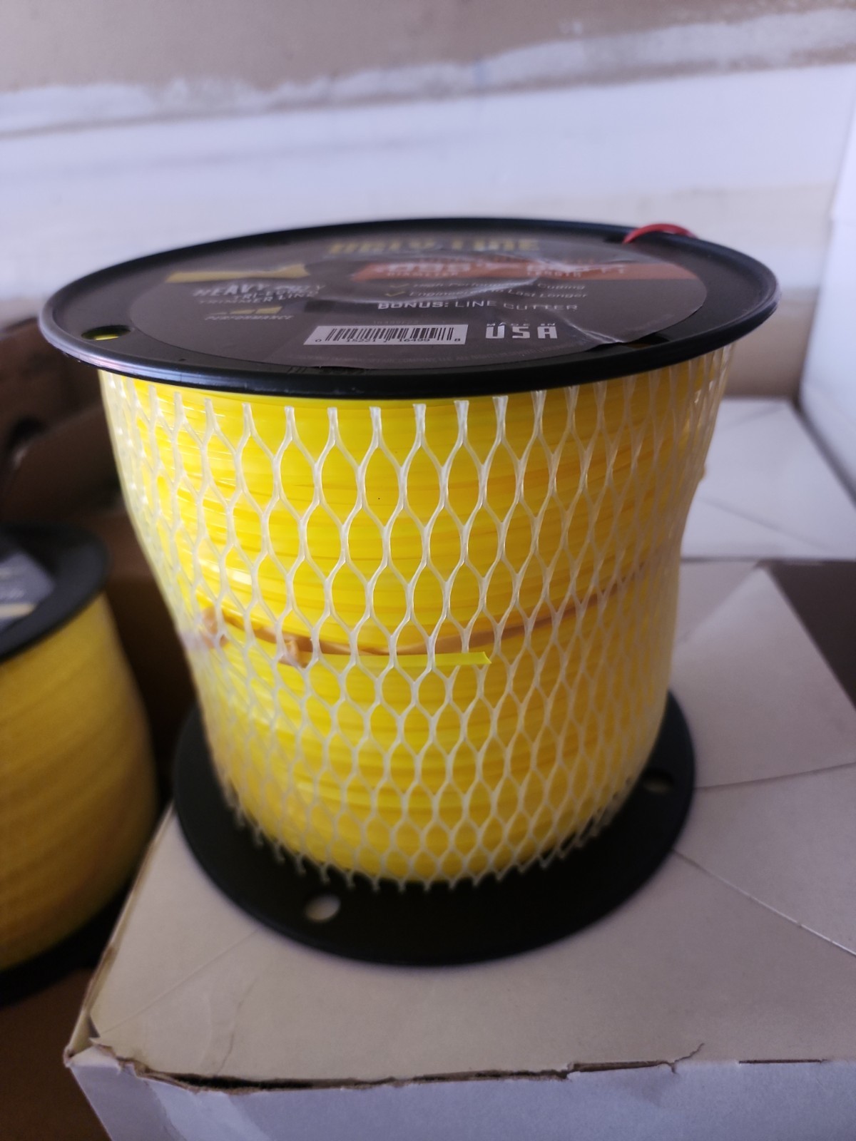 Shakespeare Ugly Line .095" 830 ft Commercial Heavy Duty Trimmer Line USA Made gallery