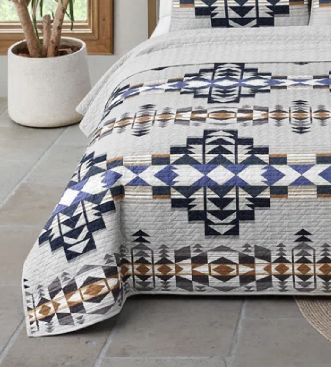 Pendleton Full/ Queen Coverlet Quilt Set Desert Sand, gallery