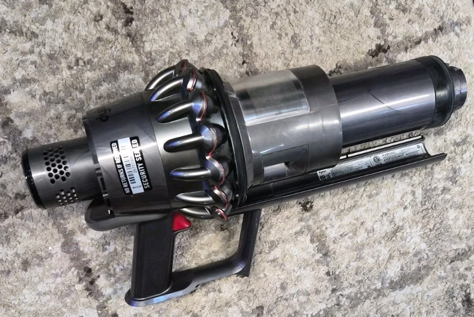 Dyson Outsize SV29 Main Body Motor & Cyclone Only gallery