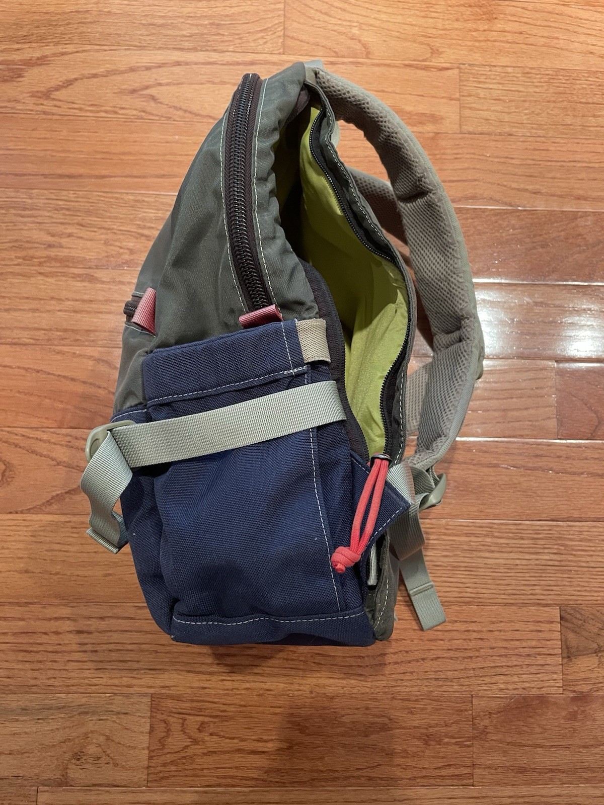 Topo Designs Standard 22L Backpack Olive/Navy 5