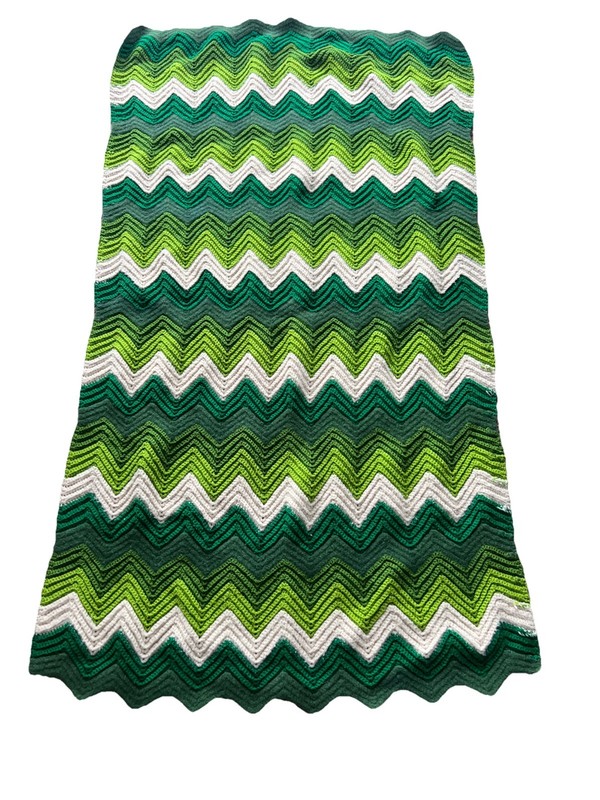 Vintage Chevron Zig Zag Pattern Crochet Knitted Afghan Throw Blanket 33”x56” gallery