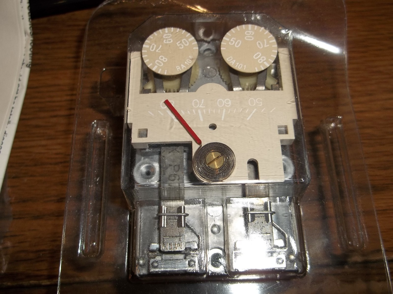 NEW IN BOX POWERS THERMOSTAT TH 19X FREE ENERGY BAND 028606 45-85F (WL26-2) gallery