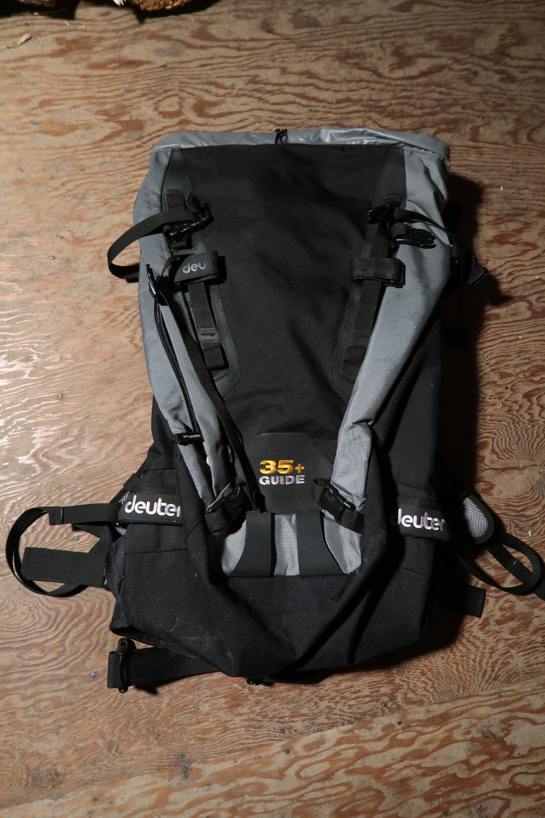 3Deuter Guide 35+ Alpine Pack