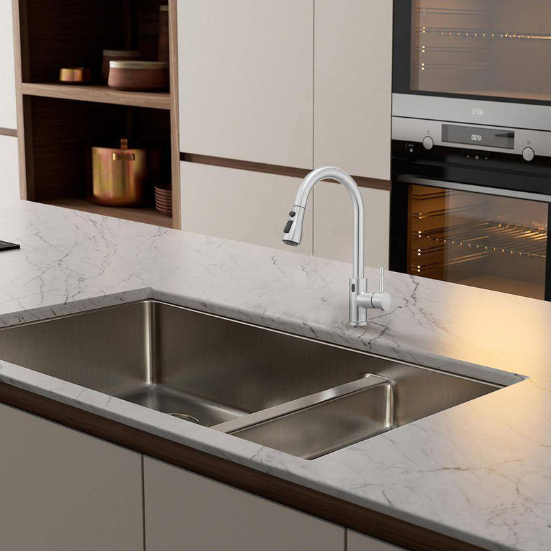 14. 5In. Touchless Sensor Single Handle 360° Spout Swivel Pull down Sprayer Kitc gallery