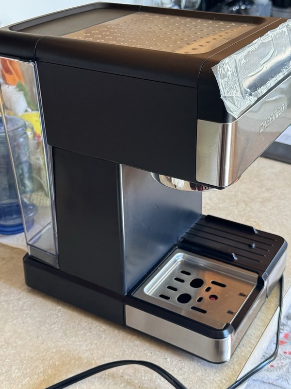 Chefman Espresso Machine with Milk Frother Pre-owned. gallery