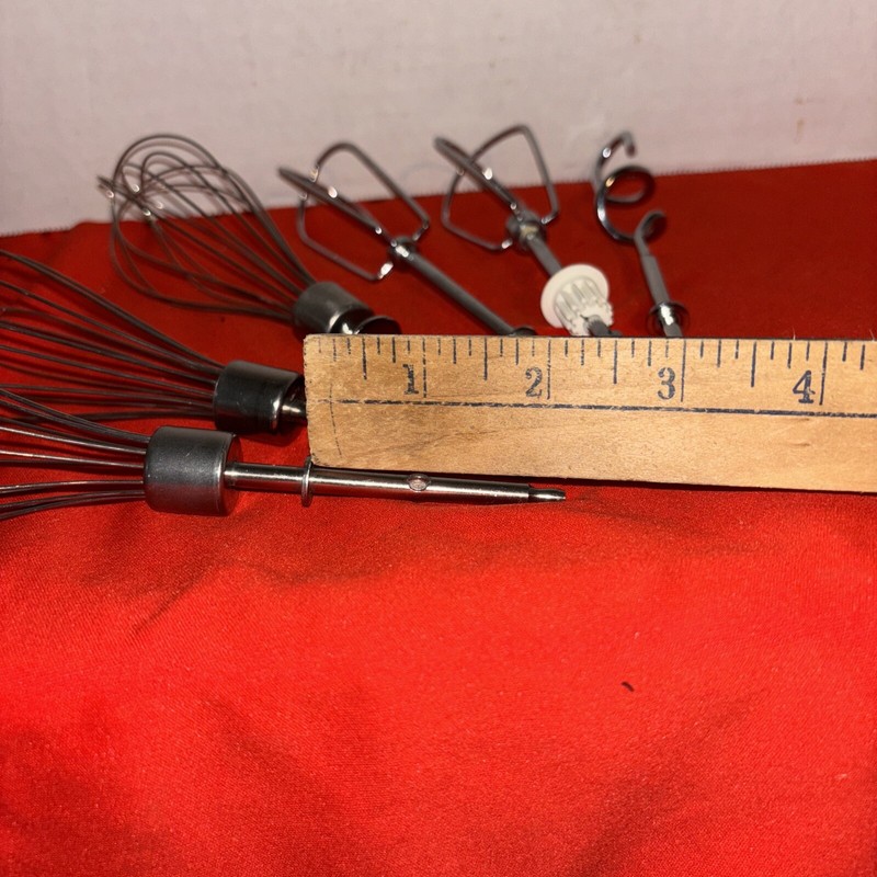 *Replacement* Unbranded-Generic Standard Set Of 6 Silver Toned Whisks- DoughHook gallery