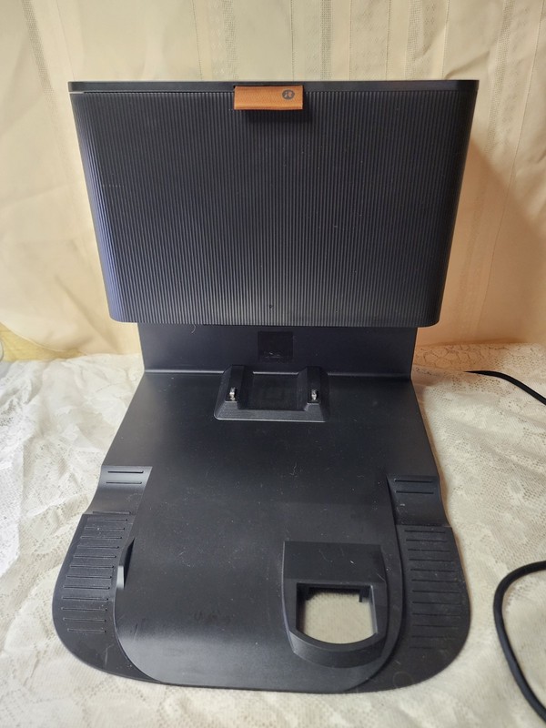 iRobot Roomba Combo j5+ Self-Emptying Vacuum and Mop J557020 gallery