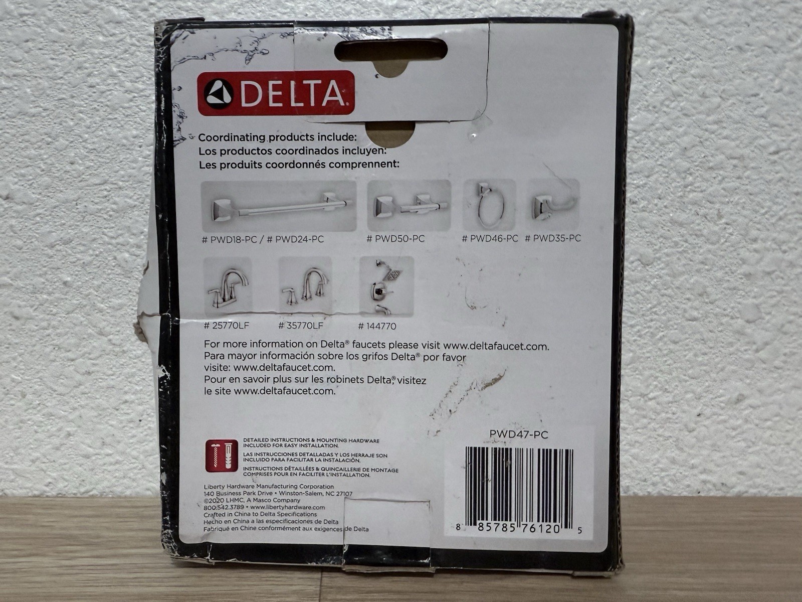 Delta Double Hand Towel Bar in Chrome Portwood 6 in. PWD47-PC Bathroom gallery