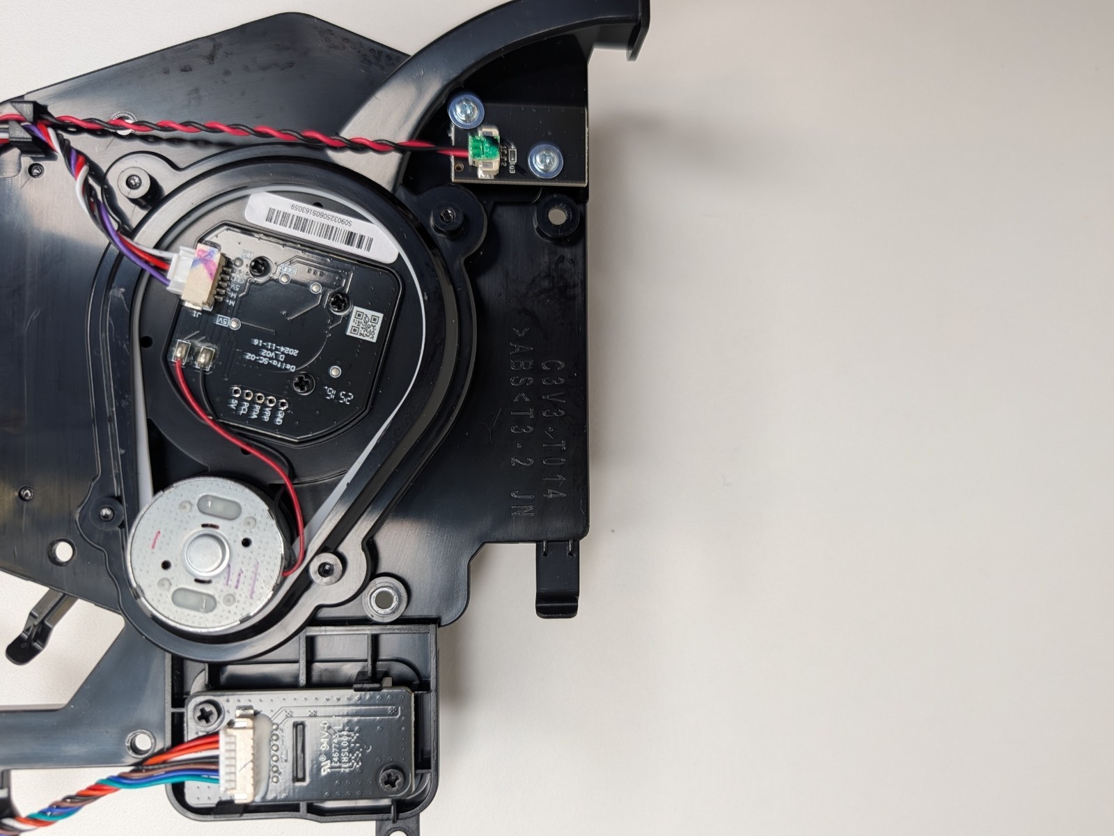 Authentic irobot Roomba 104 Lidar Unit Complete gallery