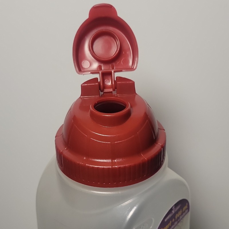 United Solutions 1 Quart Square Plastic Bottle Red Flip Lid Graduated Measureme… gallery