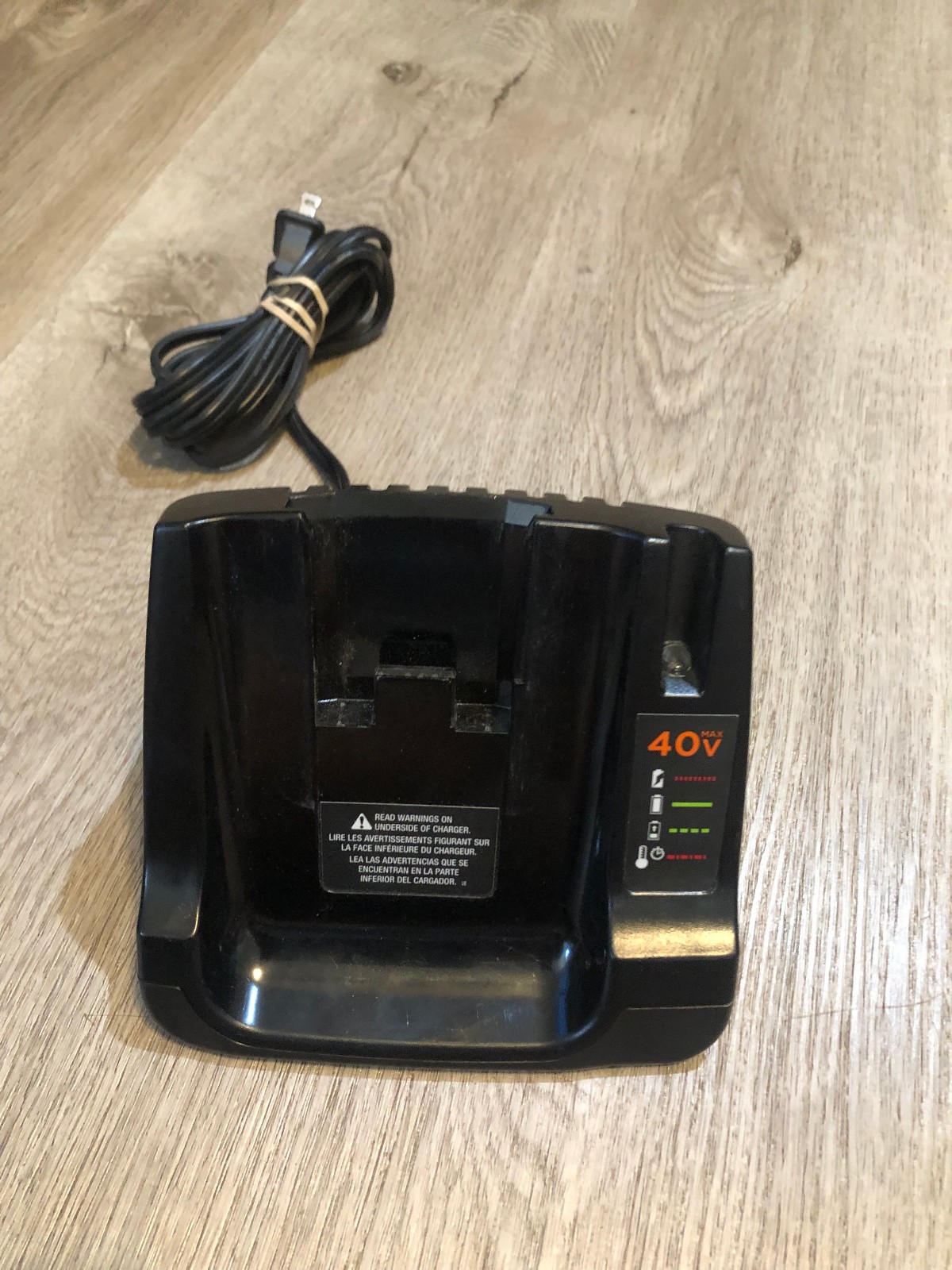 Black & Decker LCS40 Type 1 Lithium Ion Fast Battery Charger Type Charging Dock gallery