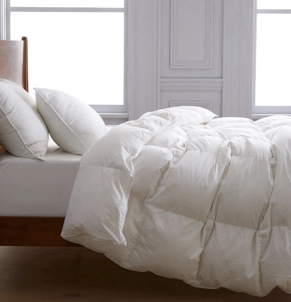 NWOT Quince Premium Down Alternative Comforter Twin White Insert gallery