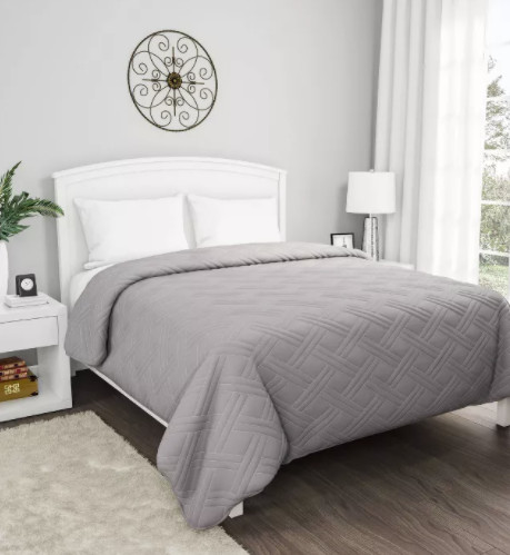 Solid Bed Quilt Yorkshire Home Gray Twin Size