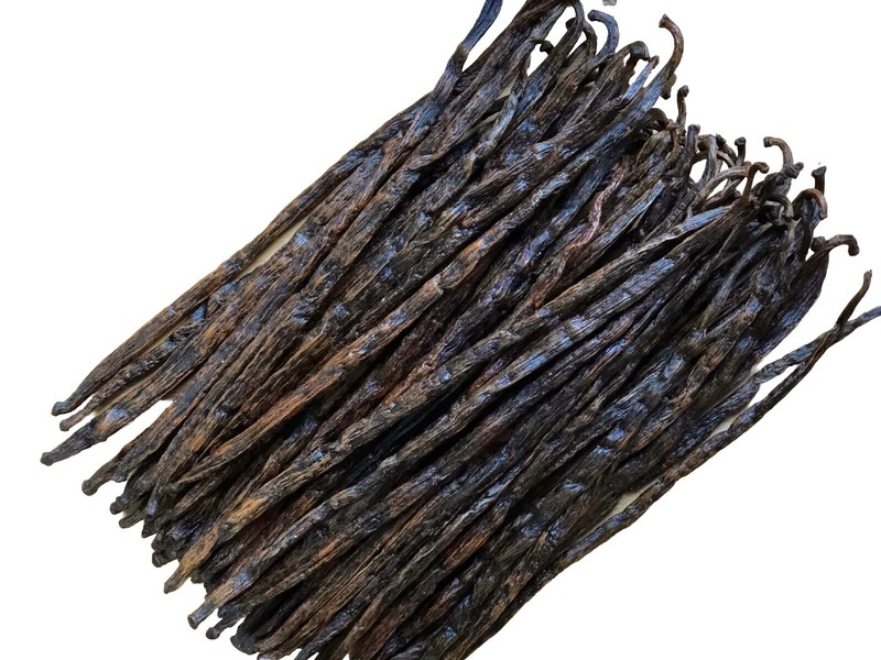 Madagascar Bourbon Vanilla Beans Grade B - Great for Extraction & Baking gallery
