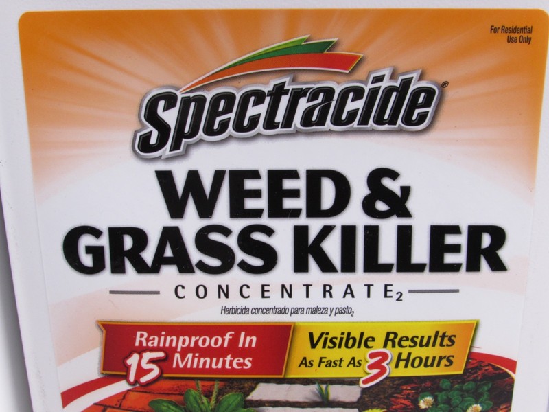 2 Pack Spectracide Weed & Grass Killer, 64 Fl Oz Each Concentrate TWO BOTTLES gallery