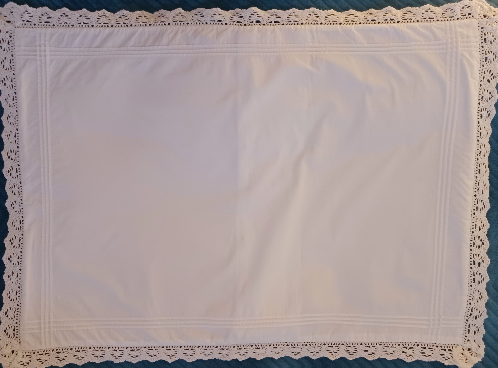 Pair 2 Vtg Ralph Lauren Highfields Pintuck + Crochet Std Pillowcase Shams Cream gallery