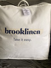 Brooklinen Queen /Full Down Alternative Comforter White 92”x96” 31oz Fill