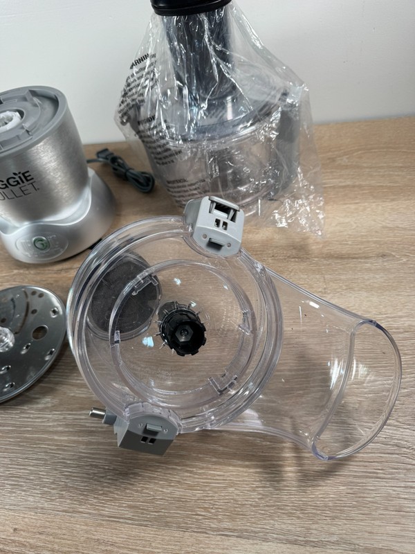 Magic Bullet Veggie Bullet VB-101 Electronic Food Processor Chopper Spiralizer gallery