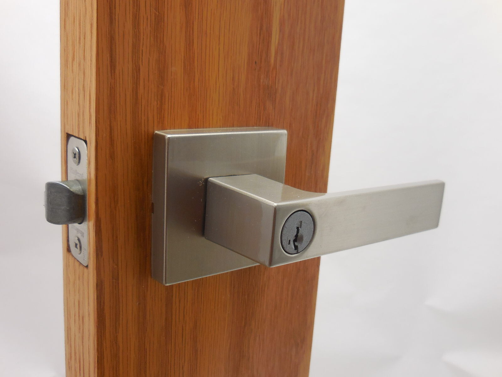 Kwikset Singapore Keyed Entry Lever Satin Nickel 740SAL15SQT #84m gallery