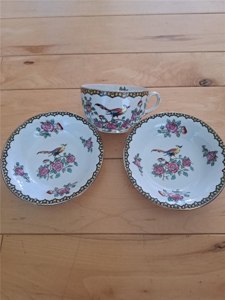 DEVON WARE OLD BOW STOKE ON TRENT TWO BERRY BOWLS AND ONE COFFEE TEA CUP gallery