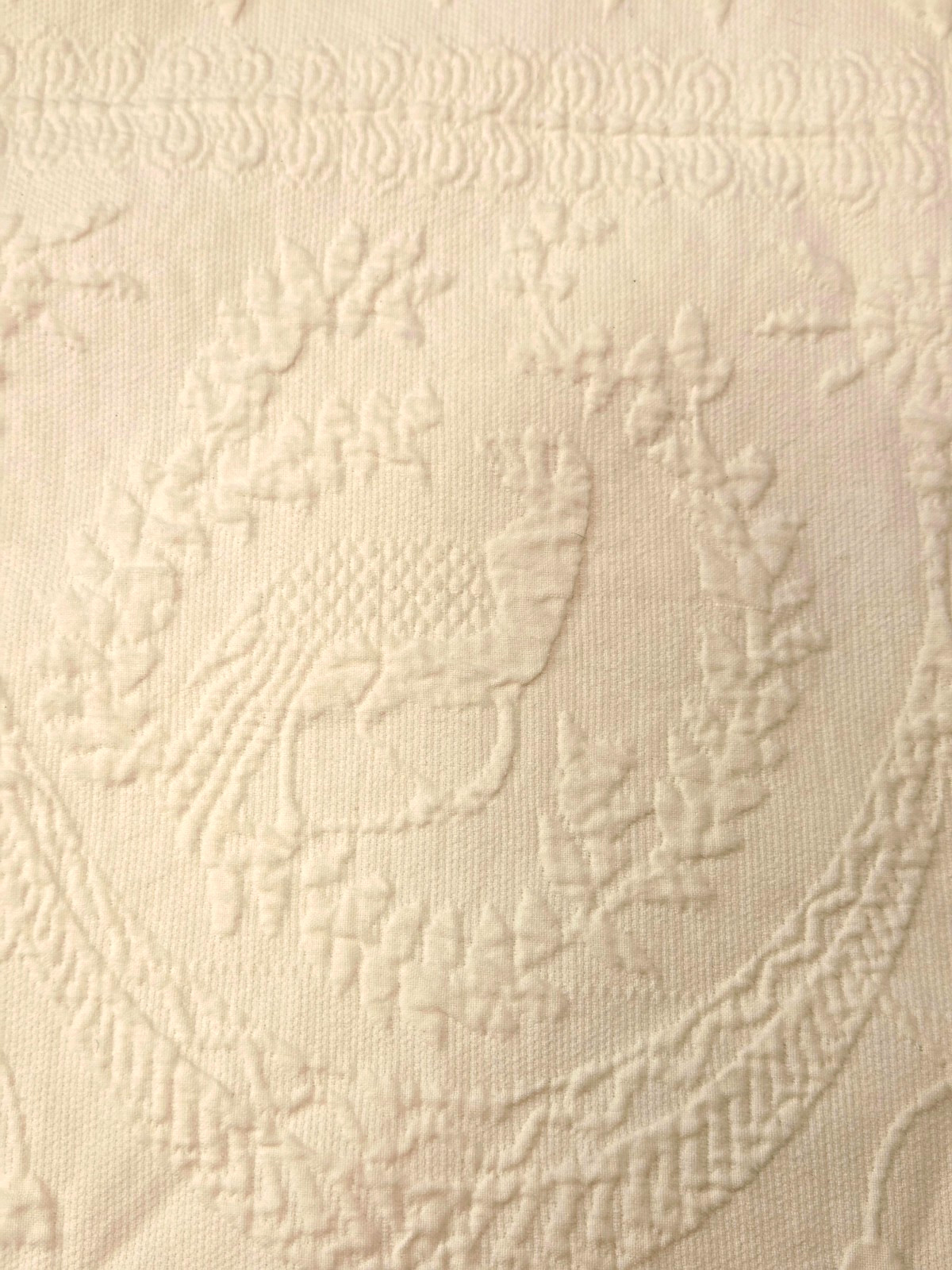 Historic Charleston Foundation QUEEN SIZE Matelasse Bedspread Cotton Embossed gallery