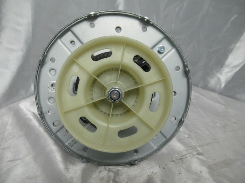 Frigidaire Stack Unit Washer/Dryer Transmission w/Pulley 5304517318 (Lot #30) gallery