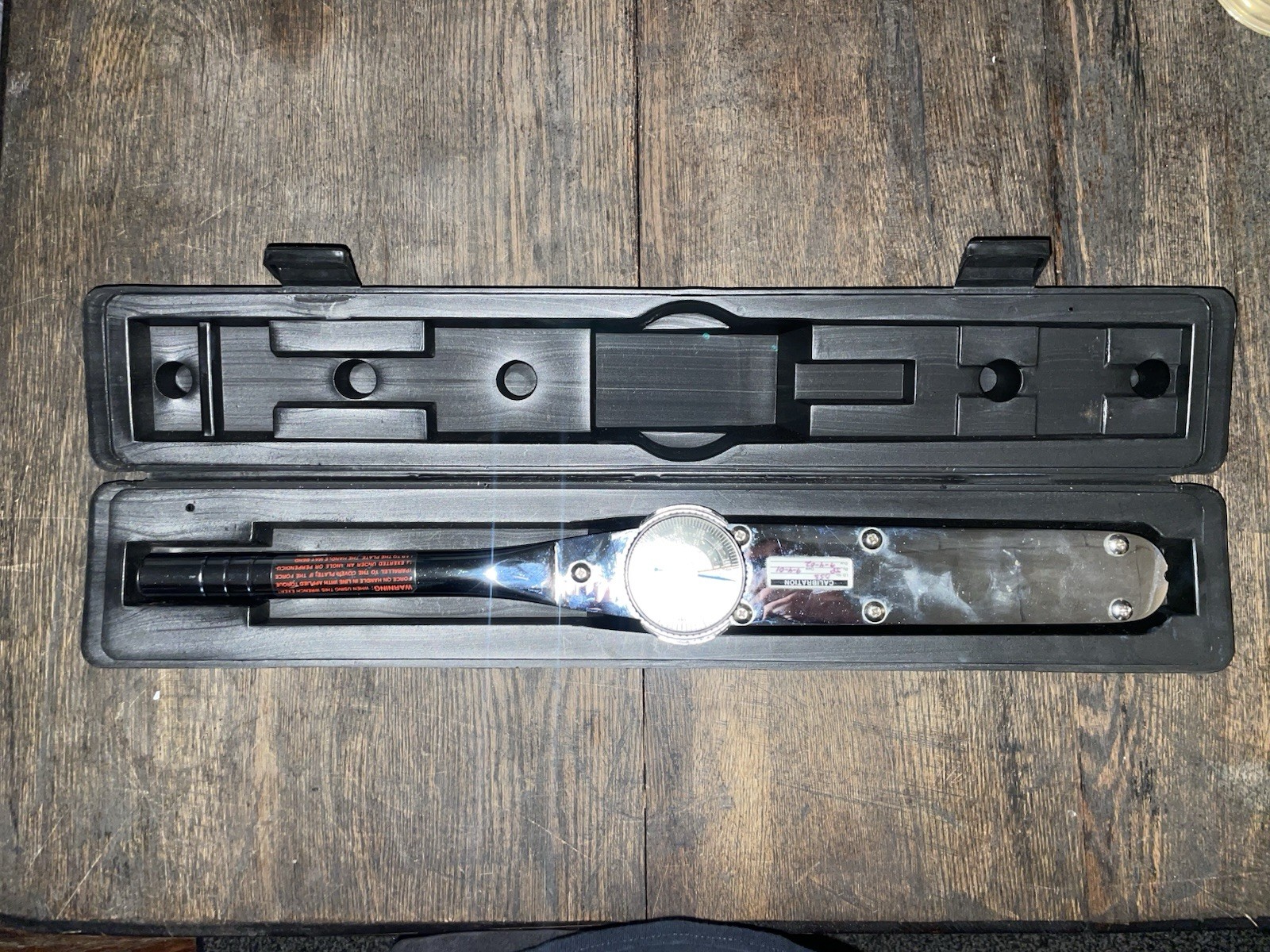 SK Tools 75175 Dial Type Torque Wrench Range 0-175 Ft.lb. Great Condition gallery