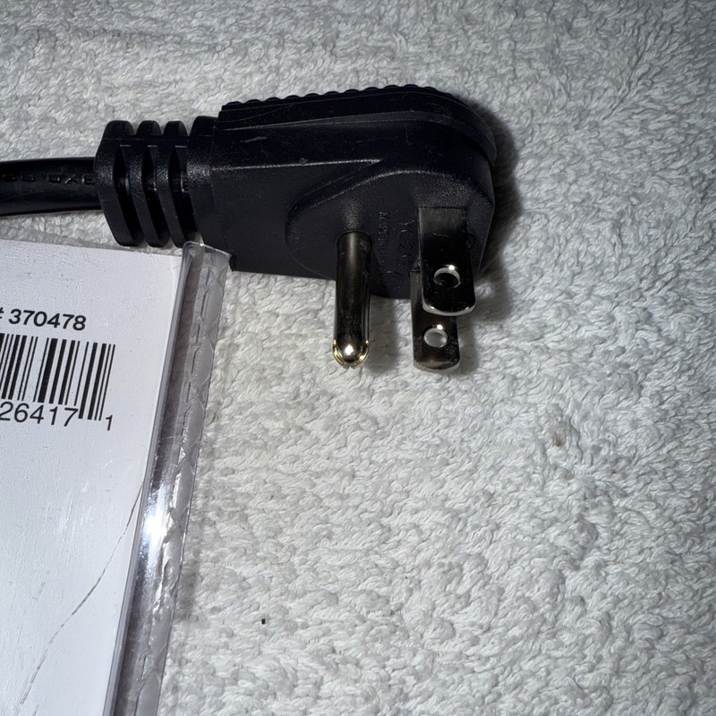 Merry Brite Outdoor Mechanical Timer 2-8 hours or Dusk - Dawn, Single Outlet gallery