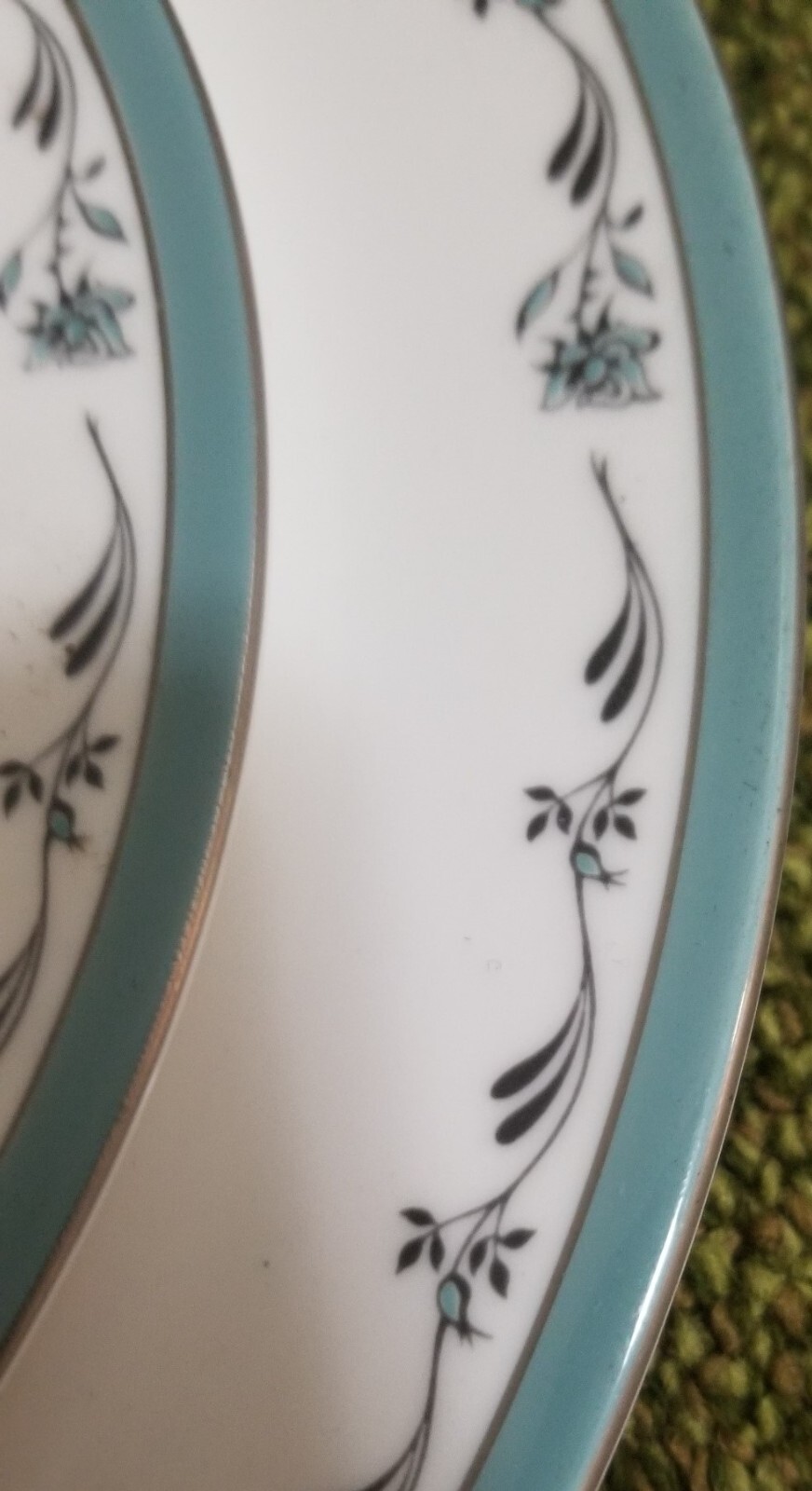 Royal Worcester Sea Rose DInnerware Set- 32 pieces. Perfect! gallery