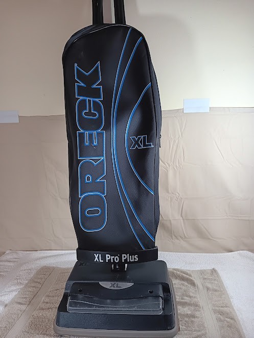 Oreck Basic Lightweight Clean And Ready For Service With New Belt And Bag gallery