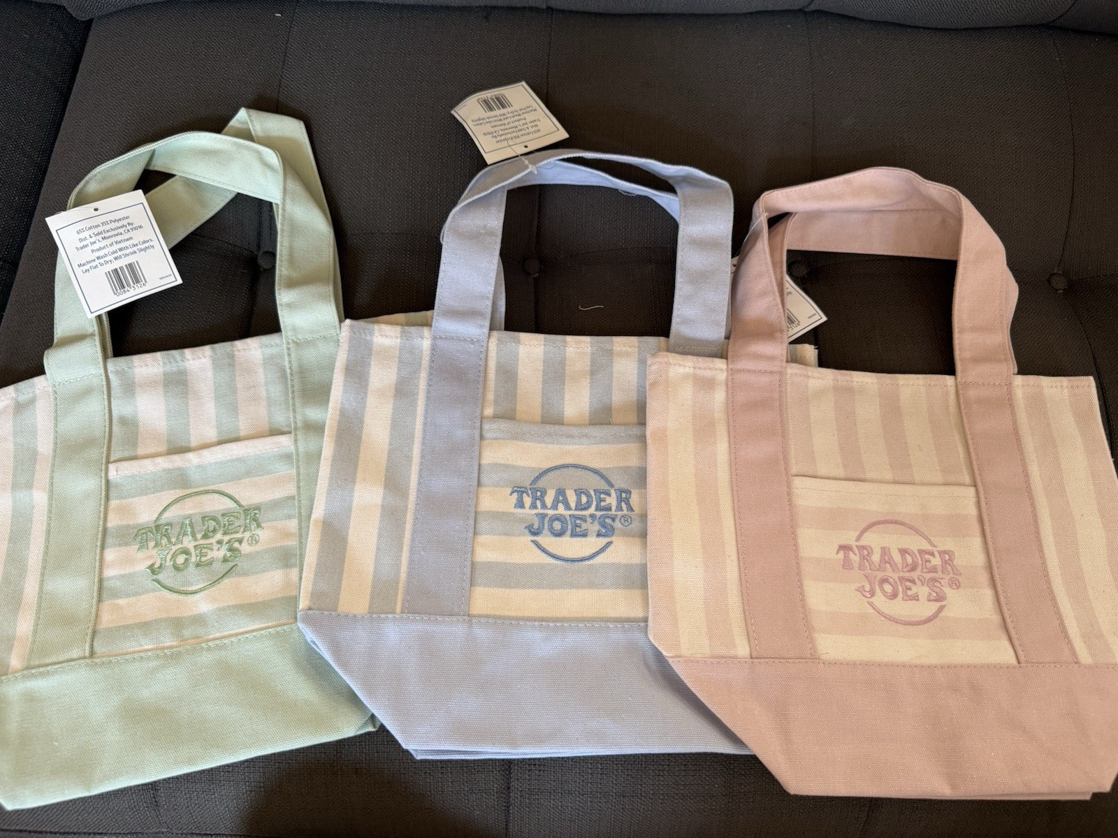 Trader Joe's 3-Pack Striped Reusable Shopping Tote Bags Blue Green Pink 15Qt gallery