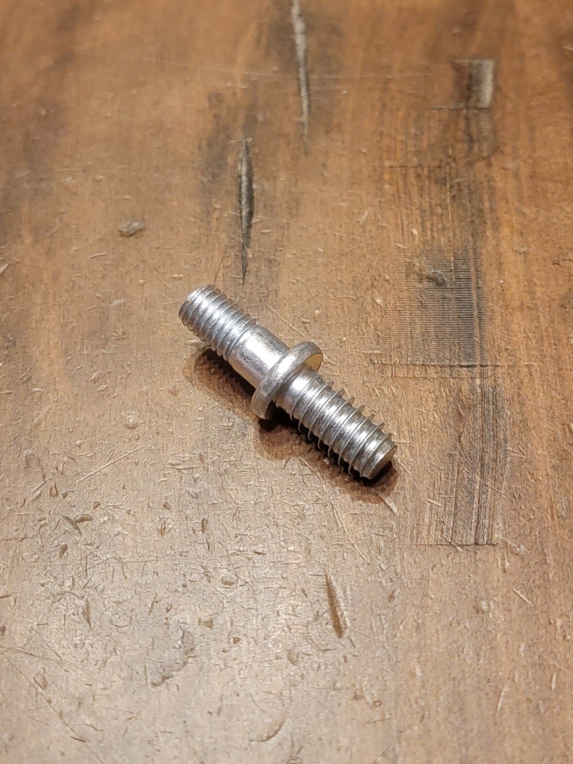 NEW Genuine STIHL Bar Stud (Oversize) MS170 MS230 MS250 MS251 1123-664-2405 OEM gallery