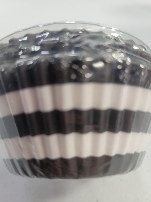 Great Value Bulk Cupcake Liner Set: Black and White Striped 75ct - 9 pack gallery
